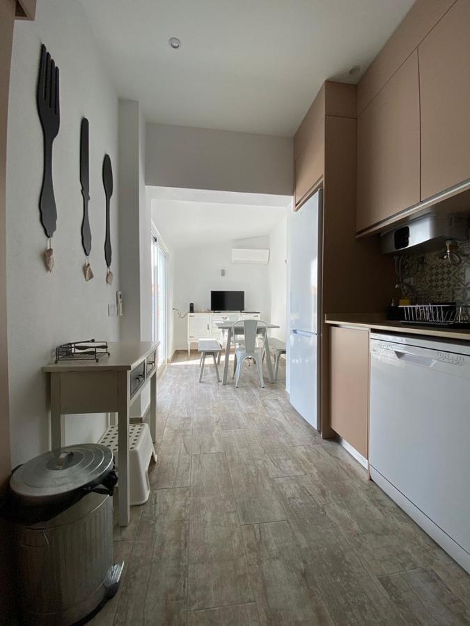 Appartement Friendly House à Lagos Extérieur photo