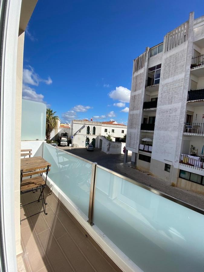 Appartement Friendly House à Lagos Extérieur photo